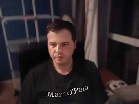 Snapshot of CuteMan33 chatting on 10/22/25, 10:20 CuteMan33 online show from 10/22/25, 10:20