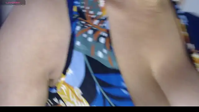 Astrid Mller online show from 10/24/25, 12:45