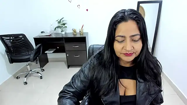 Adele Sweett online show from 02/17/25, 11:34