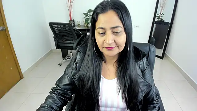 Adele Sweett online show from 03/12/25, 01:08