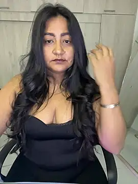 Adele Sweett online show from 06/08/26, 10:37
