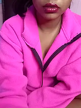 Snapshot of Sexy_Noorha chatting on 01/02/25, 07:07 Sexy Noorha online show from 01/02/25, 07:07