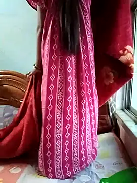 Snapshot of Sexy_Noorha chatting on 02/20/25, 05:44 Sexy Noorha online show from 02/20/25, 05:44