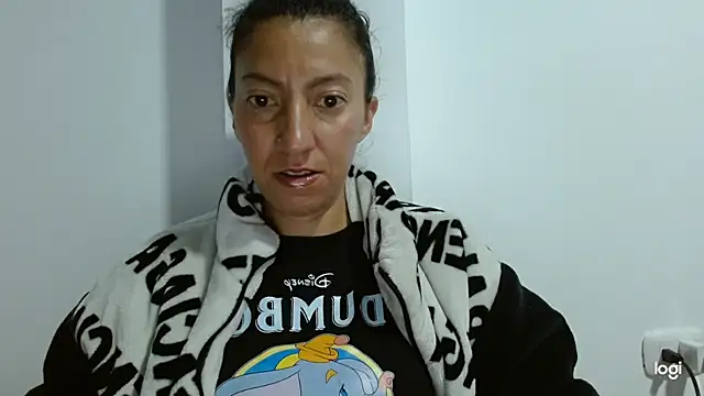 Snapshot of kaybabyhot chatting on 09/16/25, 04:13 kaybabyhot online show from 09/16/25, 04:13