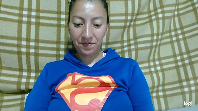 Snapshot of kaybabyhot chatting on 10/28/25, 02:59 kaybabyhot online show from 10/28/25, 02:59