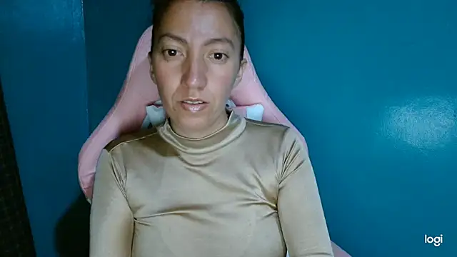 Snapshot of kaybabyhot chatting on 01/06/26, 08:34 kaybabyhot online show from 01/06/26, 08:34