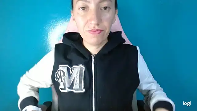 Snapshot of kaybabyhot chatting on 01/16/26, 10:36 kaybabyhot online show from 01/16/26, 10:36