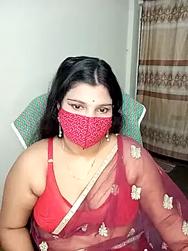 Snapshot of Hot-Angel_ chatting on 01/24/25, 12:31 Hot-Angel online show from 01/24/25, 12:31