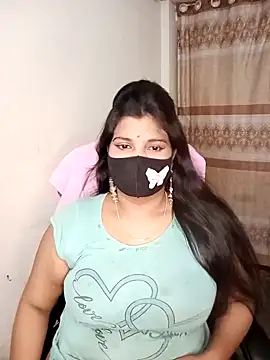 Snapshot of Hot-Angel_ chatting on 02/08/25, 01:01 Hot-Angel online show from 02/08/25, 01:01