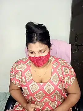 Snapshot of Hot-Angel_ chatting on 03/02/25, 04:10 Hot-Angel online show from 03/02/25, 04:10