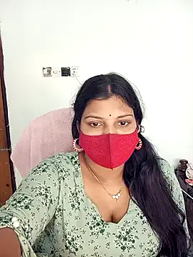 Snapshot of Hot-Angel_ chatting on 11/09/25, 04:11 Hot-Angel online show from 11/09/25, 04:11