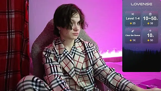 Snapshot of esajukyy chatting on 11/02/25, 09:22 esajukyy online show from 11/02/25, 09:22