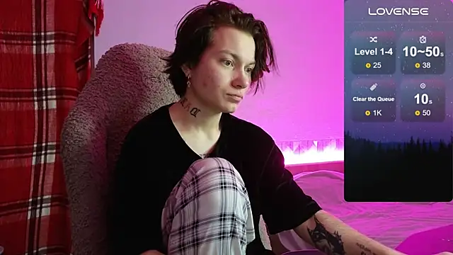 Snapshot of esajukyy chatting on 11/08/25, 08:14 esajukyy online show from 11/08/25, 08:14