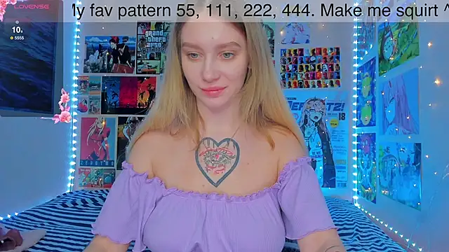 Snapshot of AliceMilman chatting on 01/10/25, 08:18 AliceMilman online show from 01/10/25, 08:18