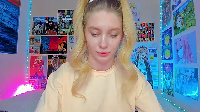 Snapshot of AliceMilman chatting on 01/12/25, 01:16 AliceMilman online show from 01/12/25, 01:16