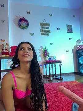 Snapshot of BrunetteOfYourDreams chatting on 01/04/25, 12:37 BrunetteOfYourDreams online show from 01/04/25, 12:37