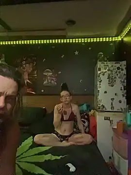 Stonermama666420 online show from 05/30/26, 04:09