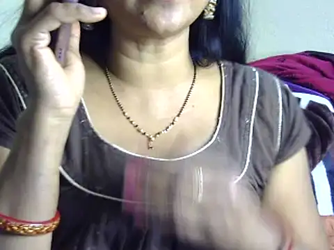 Snapshot of Suhana-sapna chatting on 01/13/25, 04:51 Suhana-sapna online show from 01/13/25, 04:51