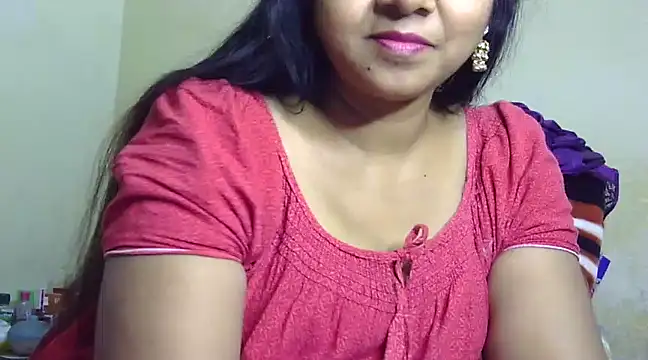 Snapshot of Suhana-sapna chatting on 02/06/25, 05:19 Suhana-sapna online show from 02/06/25, 05:19