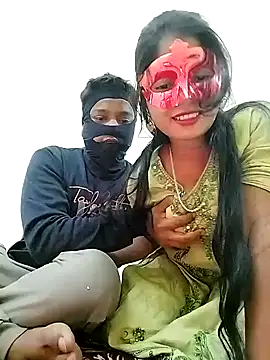 Snapshot of ascuple chatting on 01/09/25, 11:03 ascuple online show from 01/09/25, 11:03