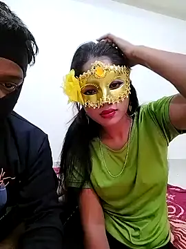 Snapshot of ascuple chatting on 01/24/25, 05:53 ascuple online show from 01/24/25, 05:53