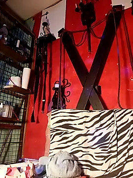 Snapshot of Charly_BC_Dirty chatting on 12/20/25, 02:07 Charly BC Dirty online show from 12/20/25, 02:07