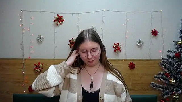 Snapshot of RysaKosaYlya chatting on 12/27/24, 09:06 RysaKosaYlya online show from 12/27/24, 09:06