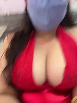 Snapshot of nehas chatting on 02/11/25, 05:37 nehas online show from 02/11/25, 05:37