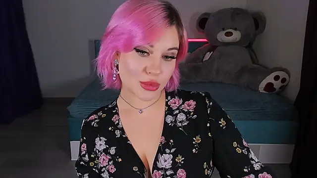 evaharve online show from 12/11/24, 12:44