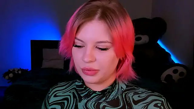 evaharve online show from 02/15/25, 11:14