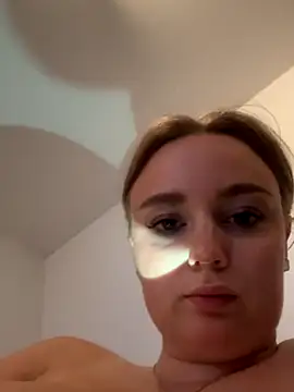 CherryEmmy online show from 09/18/25, 05:26