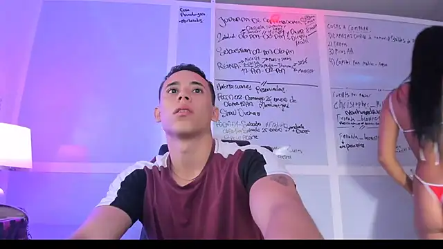 Snapshot of briambrows chatting on 01/24/25, 12:20 briambrows online show from 01/24/25, 12:20