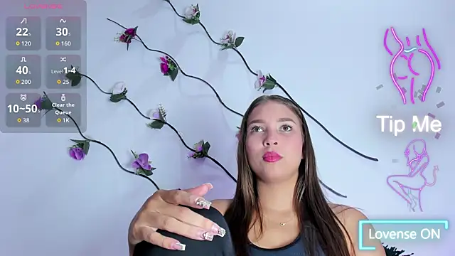 Snapshot of HaleyAmaya chatting on 01/16/26, 11:20 HaleyAmaya online show from 01/16/26, 11:20