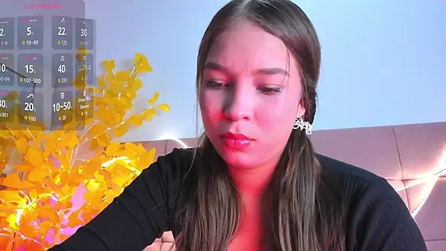 Snapshot of HaleyAmaya chatting on 03/14/26, 11:54 HaleyAmaya online show from 03/14/26, 11:54