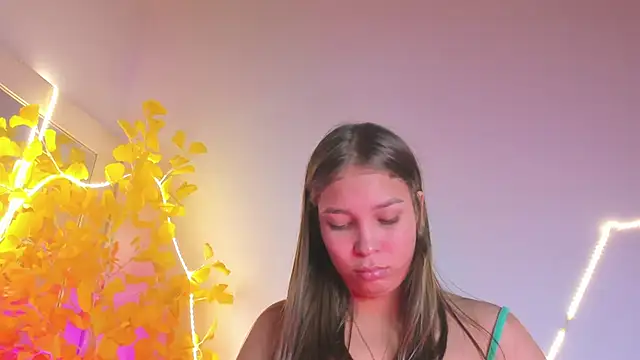 HaleyAmaya online show from 06/06/26, 12:49