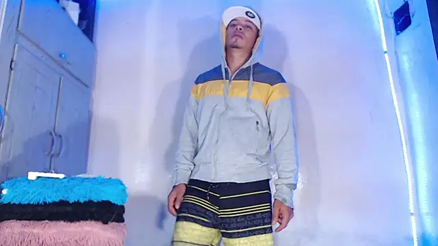 Dulce smith 1 online show from 02/24/25, 09:31