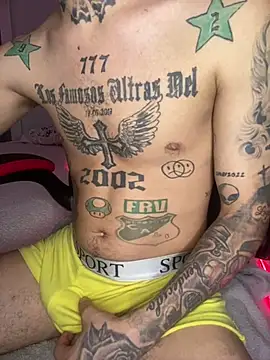 Snapshot of Junihn0 chatting on 01/16/25, 05:01 Junihn0 online show from 01/16/25, 05:01