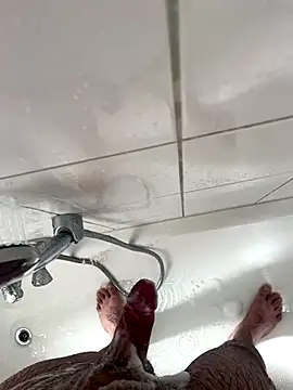 Snapshot of Loco42- chatting on 09/14/25, 12:26 Loco42- online show from 09/14/25, 12:26