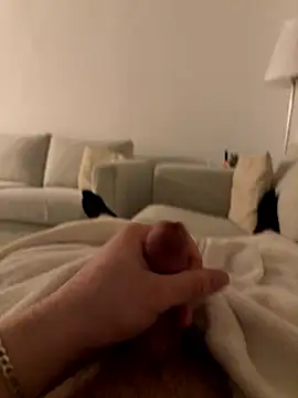 Snapshot of Loco42- chatting on 01/19/26, 02:15 Loco42- online show from 01/19/26, 02:15