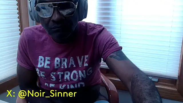 sinnernoir online show from 11/02/25, 02:08