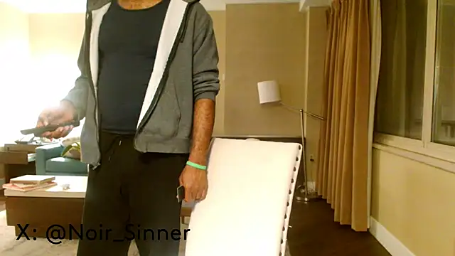 sinnernoir online show from 02/18/26, 07:37