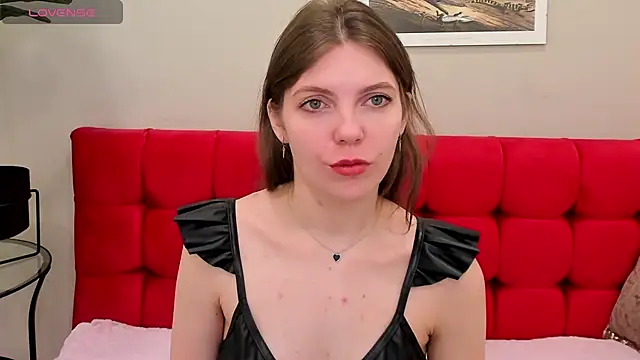 Snapshot of marie_reyes_ chatting on 03/12/25, 01:36 marie reyes online show from 03/12/25, 01:36