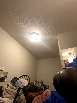 Snapshot of Shawtyblaque21 chatting on 10/30/25, 04:03 Shawtyblaque21 online show from 10/30/25, 04:03