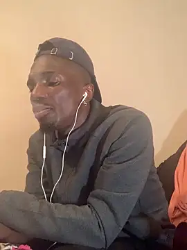 Snapshot of Shawtyblaque21 chatting on 02/10/26, 03:54 Shawtyblaque21 online show from 02/10/26, 03:54