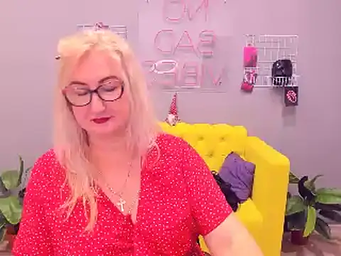 ChristyBrooks online show from 01/21/25, 03:10