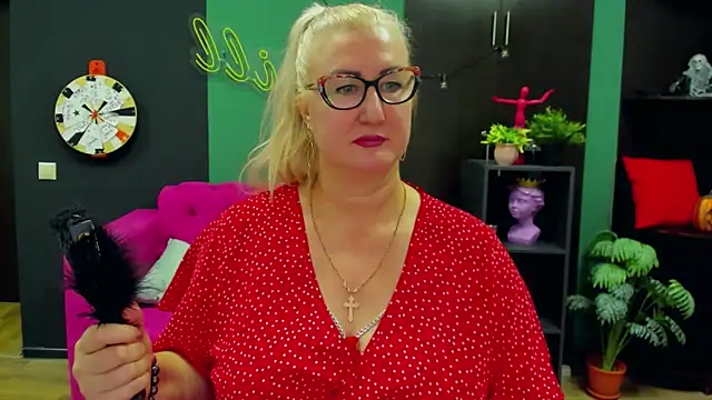 ChristyBrooks online show from 02/06/25, 07:18