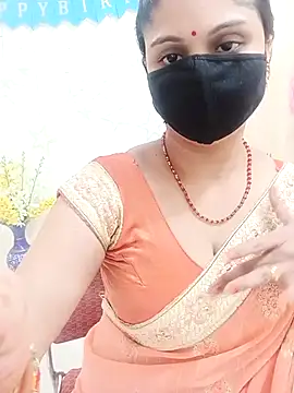 Snapshot of Cute-Aadhvita chatting on 10/14/25, 05:19 Cute-Aadhvita online show from 10/14/25, 05:19