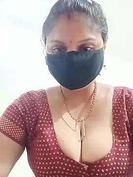 Snapshot of Cute-Aadhvita chatting on 06/23/26, 09:40 Cute-Aadhvita online show from 06/23/26, 09:40