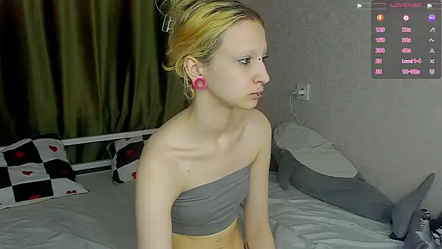 Lexy-Woorhez online show from 04/26/26, 11:19
