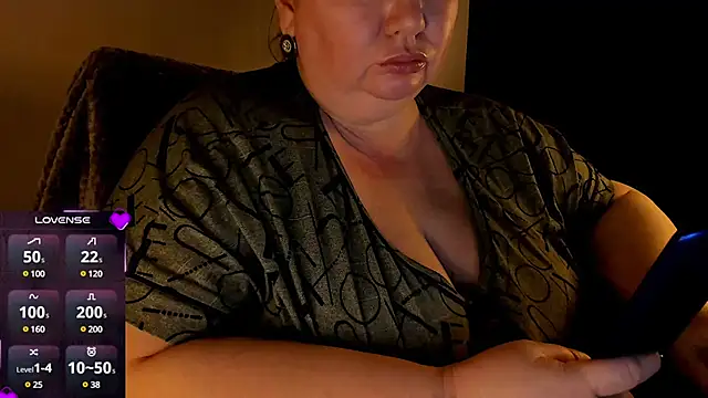 Snapshot of SexxyDreams1 chatting on 01/31/25, 03:20 SexxyDreams1 online show from 01/31/25, 03:20